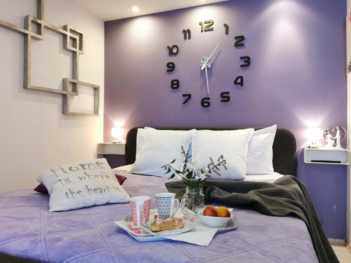 Apartments Nea Ровин Екстериор снимка